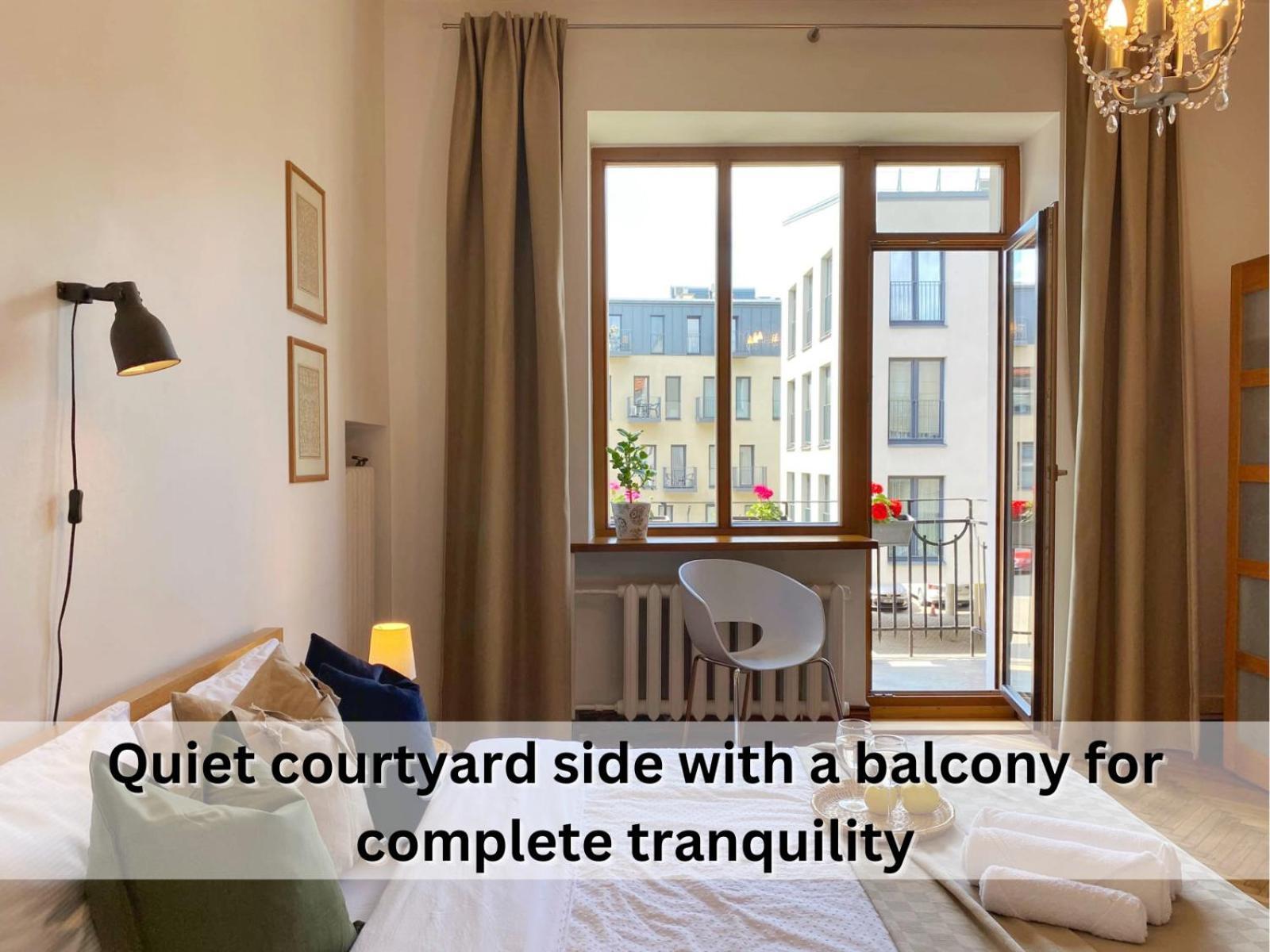 Spacious Old Town Apt, 3 Private Rooms, Sleeps 5-6 Kaunas Buitenkant foto
