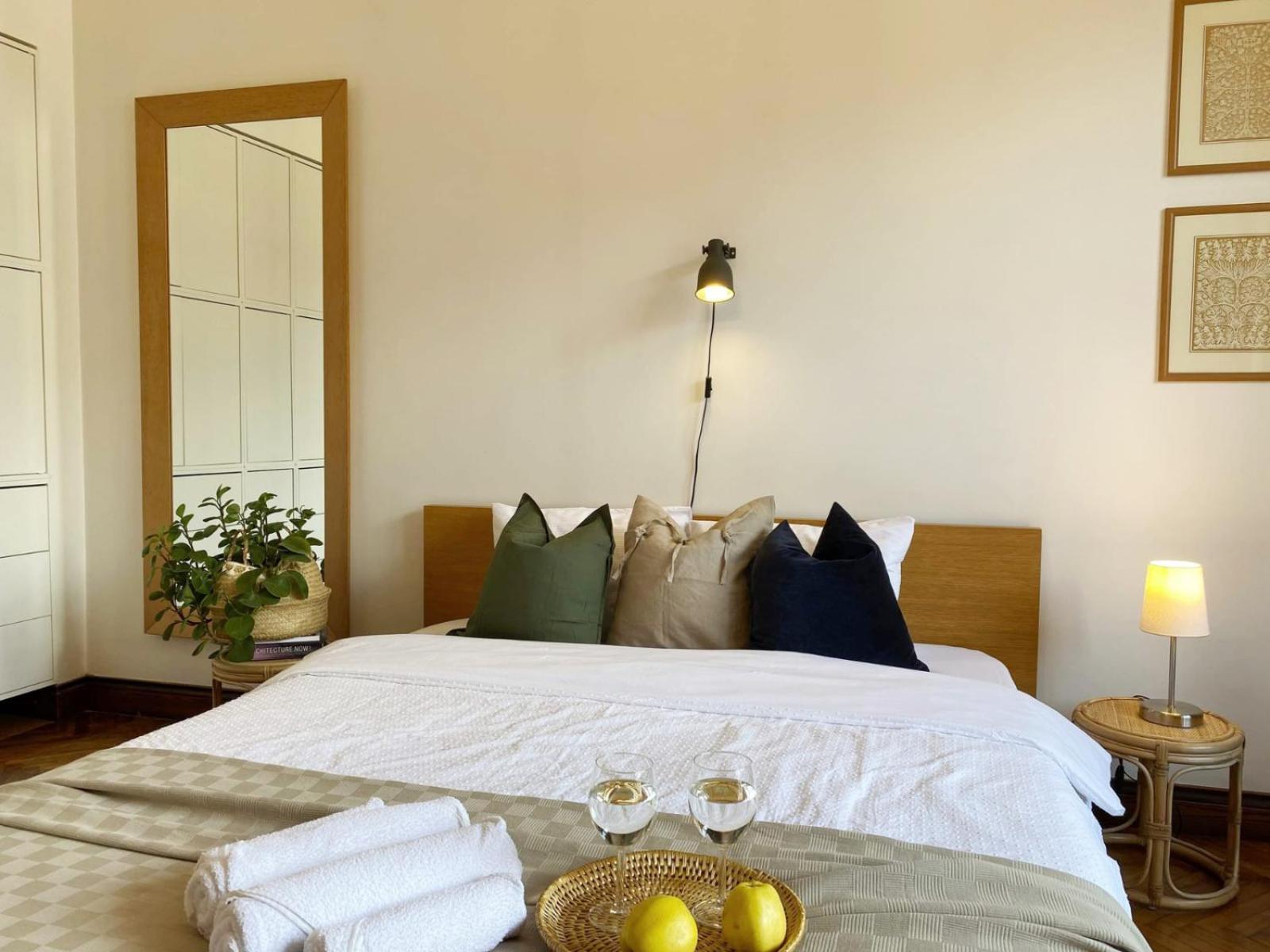 Spacious Old Town Apt, 3 Private Rooms, Sleeps 5-6 Kaunas Buitenkant foto